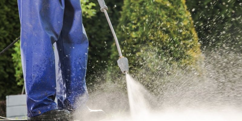 pressure washing services